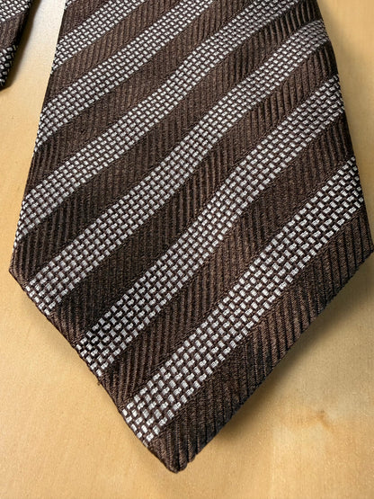 Cravatta Giorgio Armani regimental marrone e argento