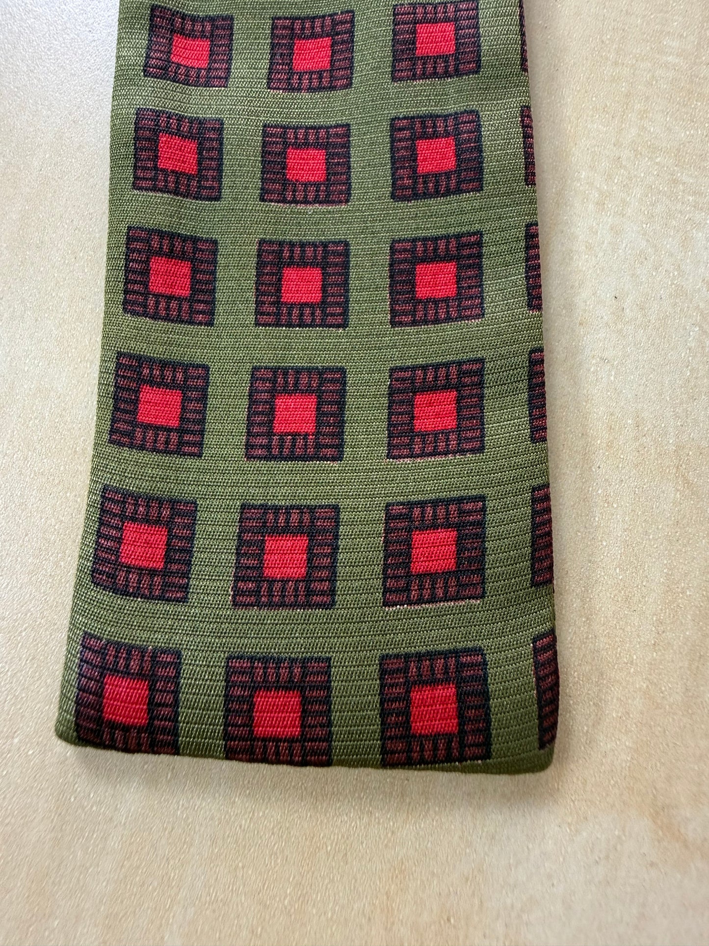 Papillon vintage verde quadri rossi