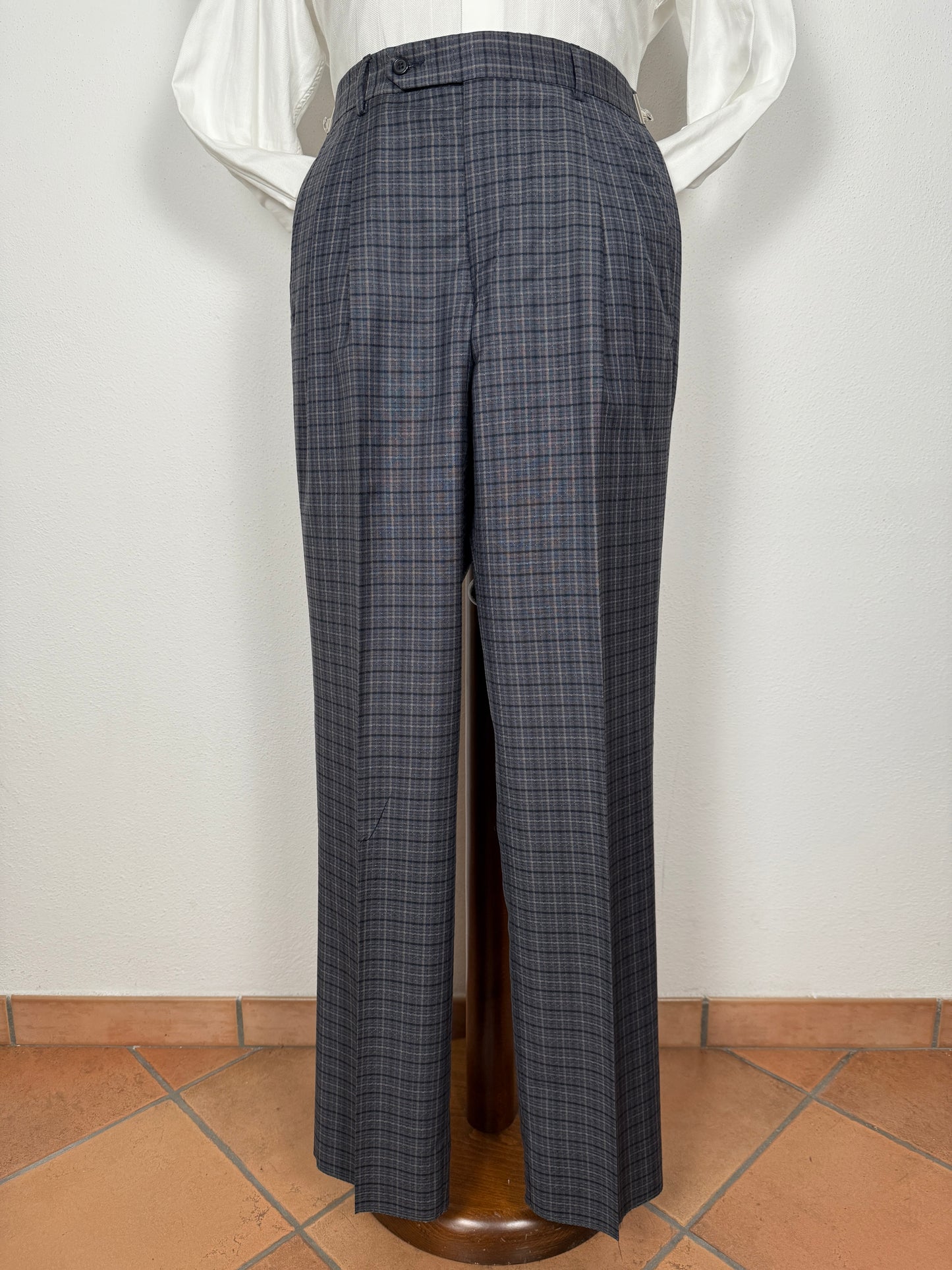Pantalone in fresco lana anni '70/'80 a quadri blu (NOS) - tg. 46