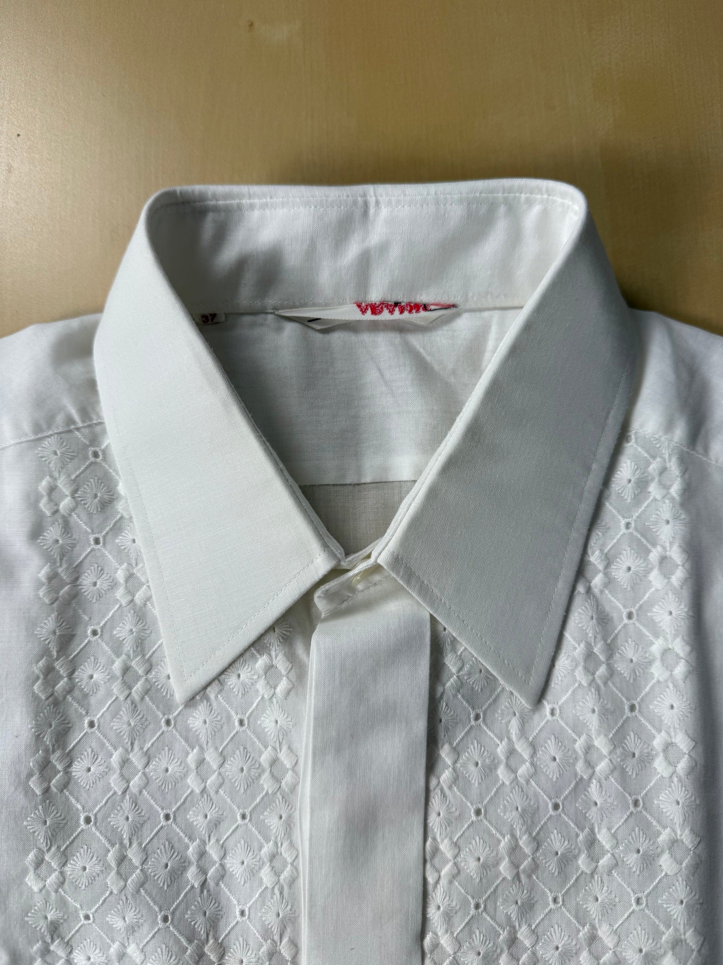 Camicia da sera anni ‘70 con ricamo - XXS, collo 38