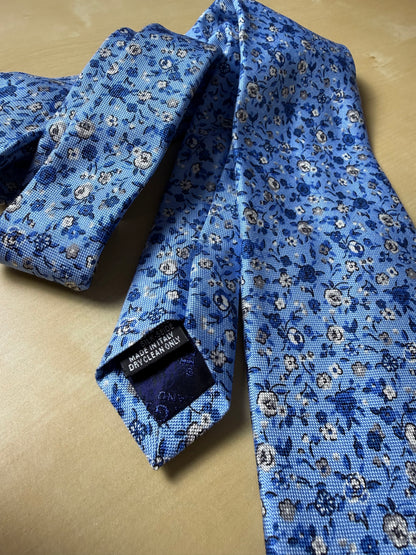 Cravatta Boggi floreale azzurra