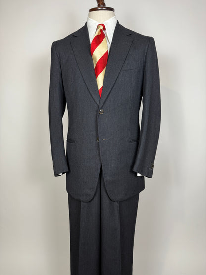 Completo su misura De Paz anni ‘70/‘80 antracite spigato - tg. 46/48