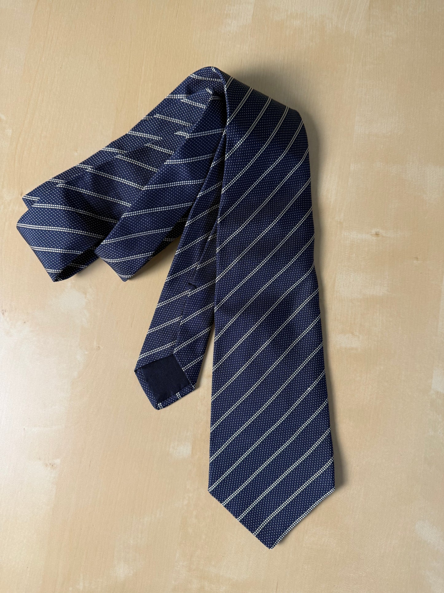 Cravatta Kiton 5 pieghe grenadine a righe
