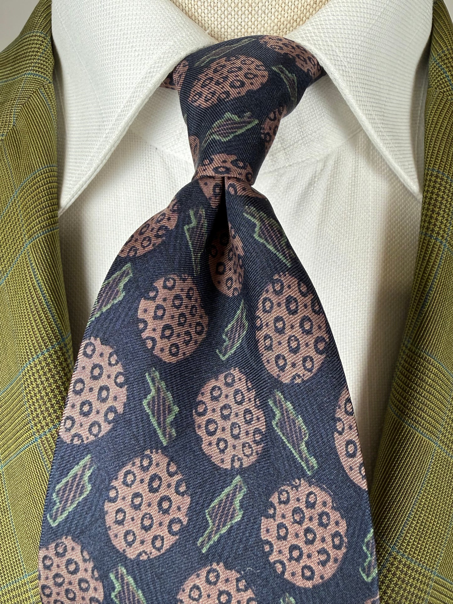 Cravatta vintage fantasia astratta