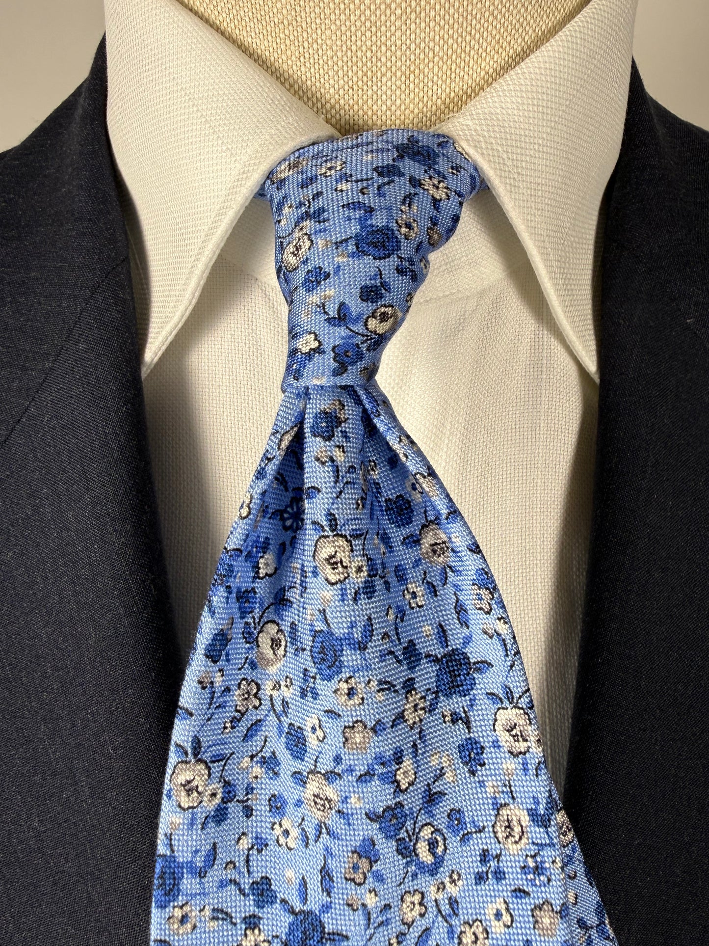 Cravatta Boggi floreale azzurra