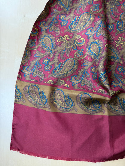 Sciarpa in seta paisley vintage rosso e cachi