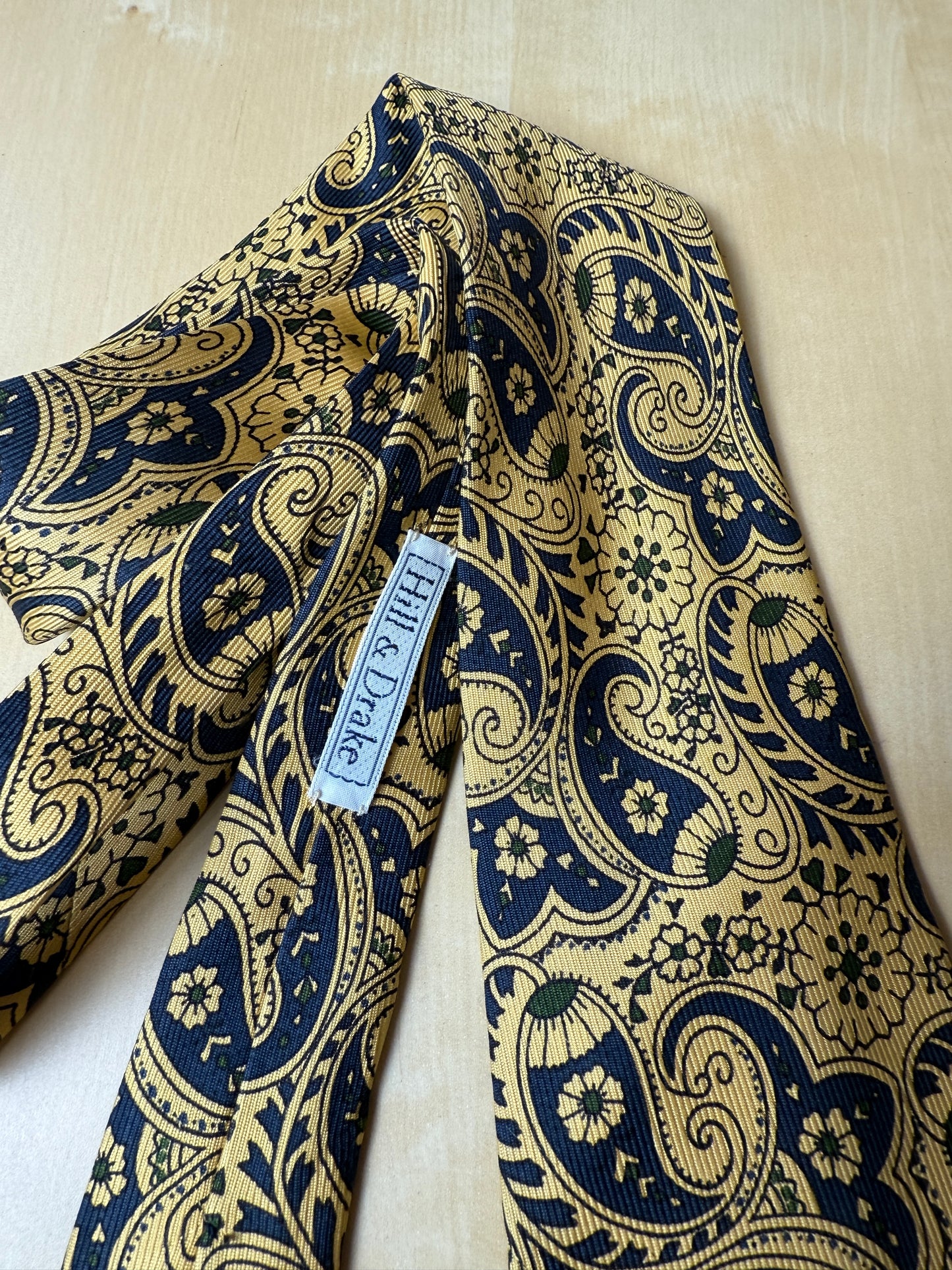 Cravatta paisley Hill & Drake made in England