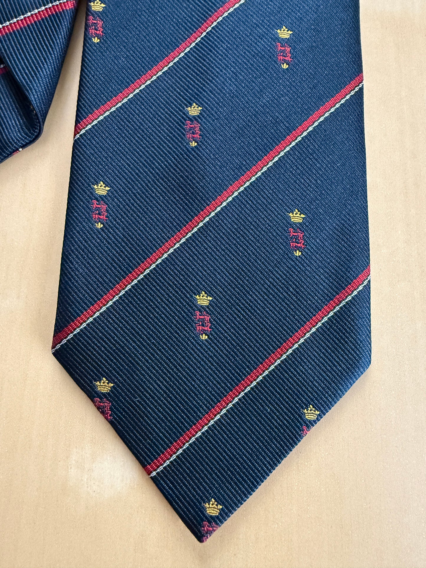 Cravatta regimental navy con stemmi