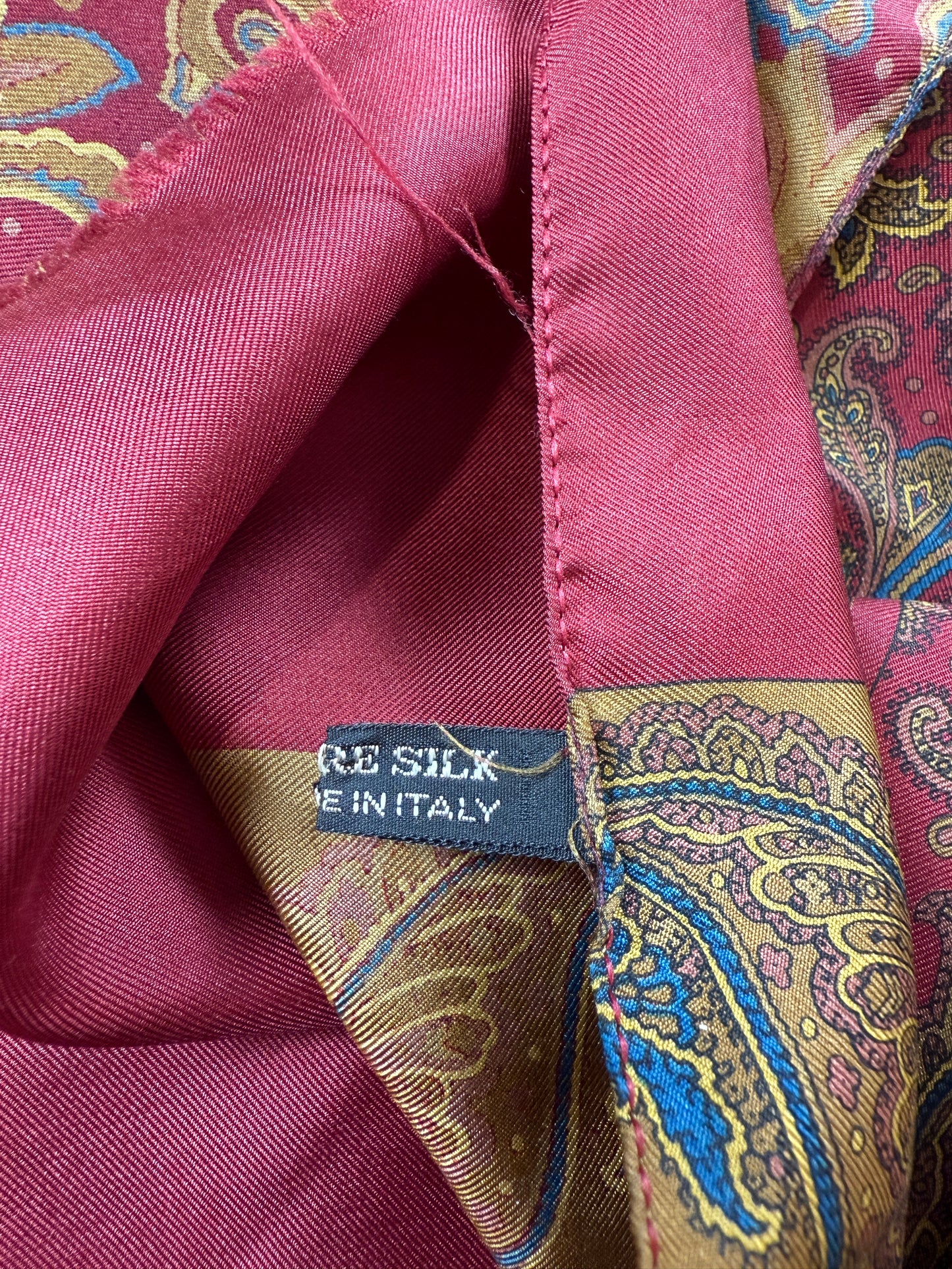 Sciarpa in seta paisley vintage rosso e cachi