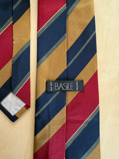 Cravatta regimental rosso giallo e navy
