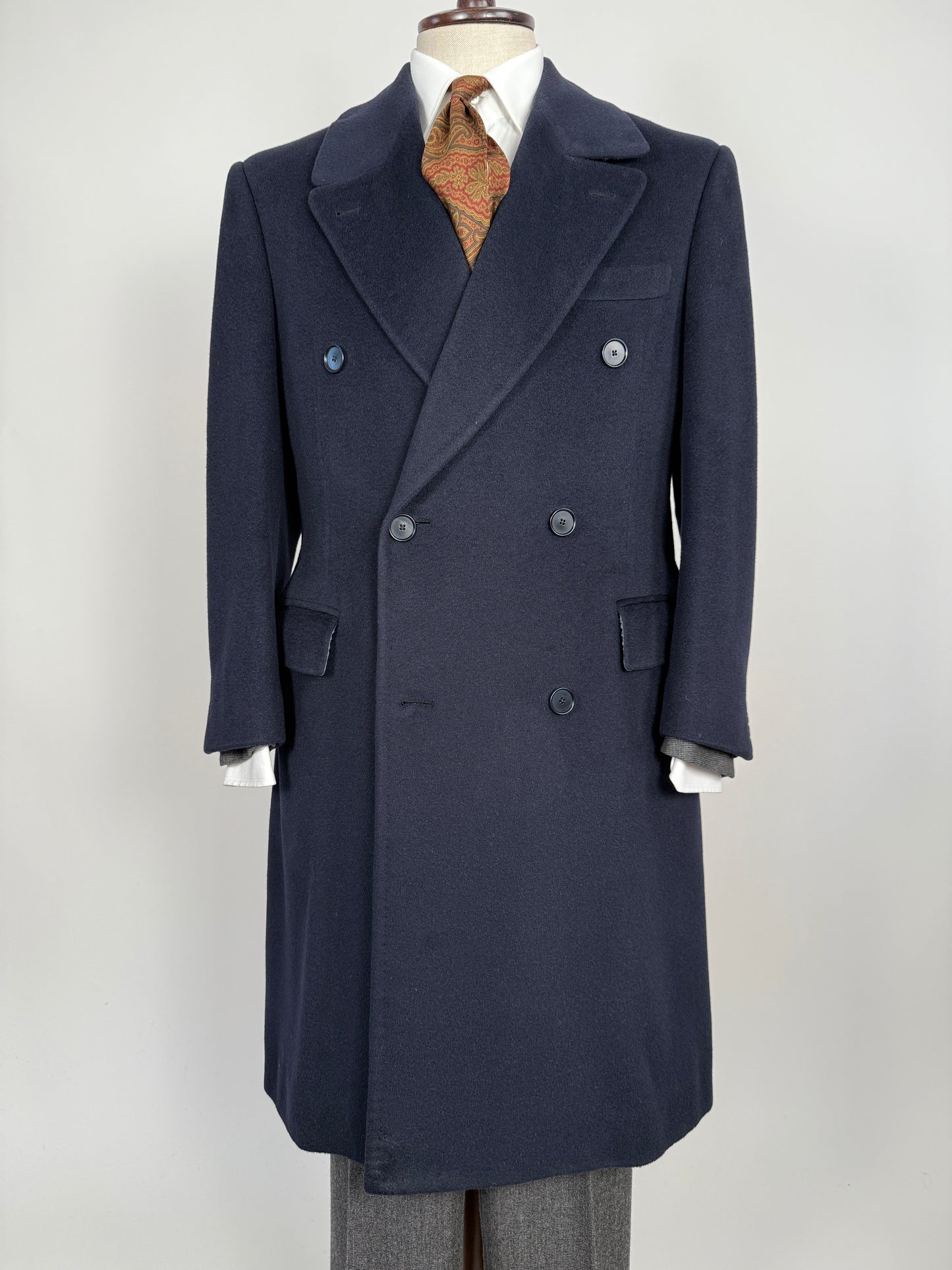 Cappotto in puro cammello blu con soffietto e martingala - tg. 48-52