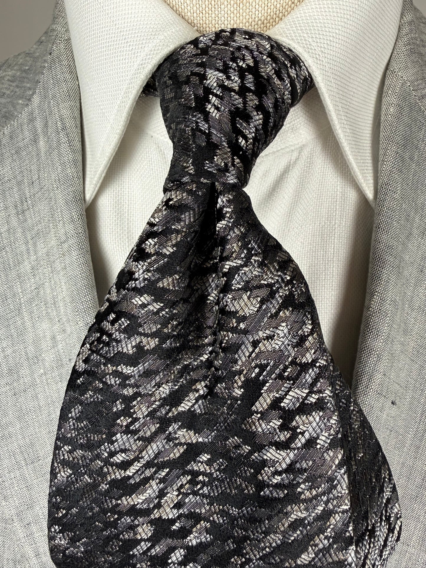 Cravatta Missoni fantasia sale pepe
