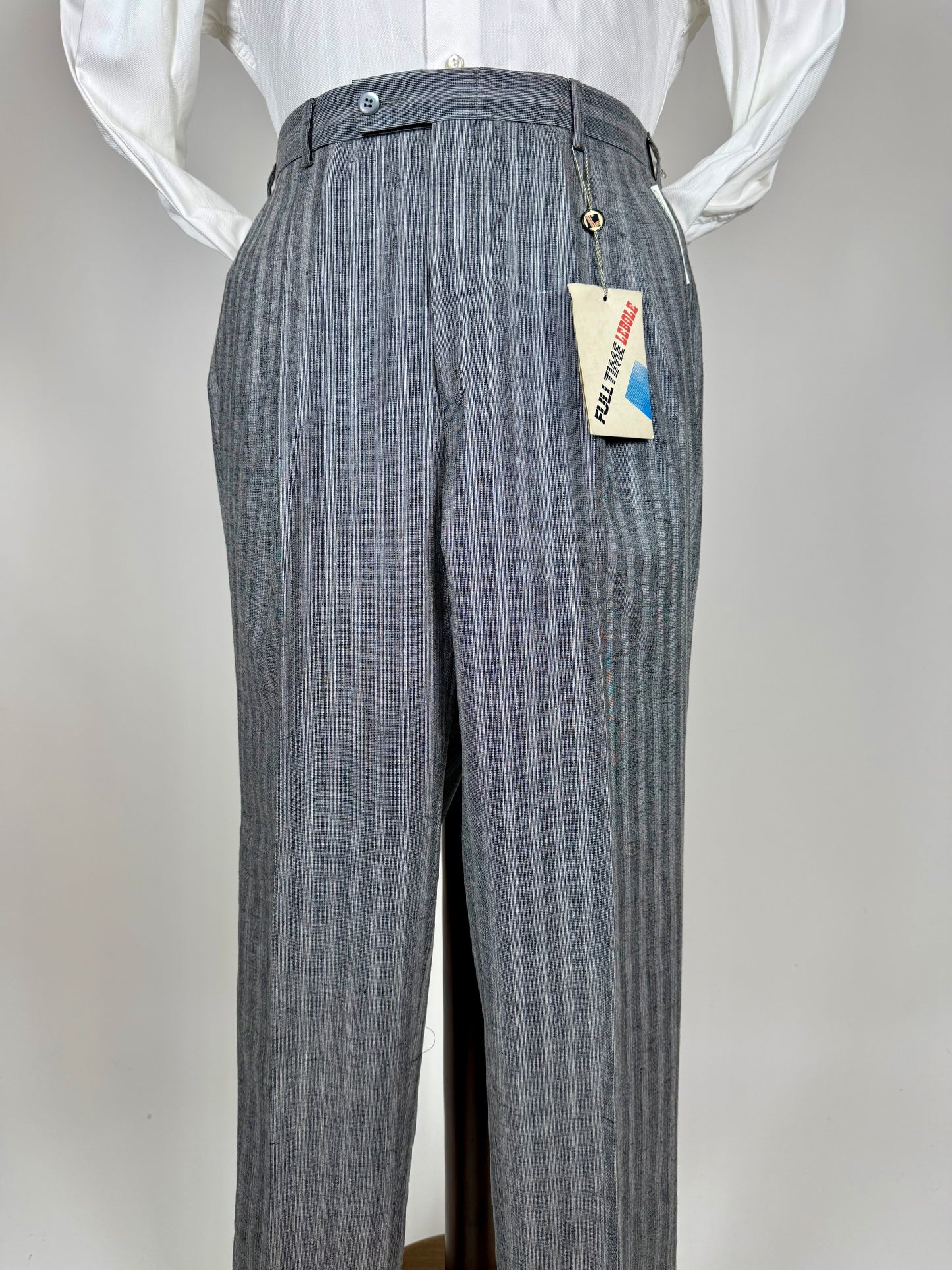 Pantaloni anni '80 grigio chiaro misto lana viscosa e seta (NOS) - tg. 50