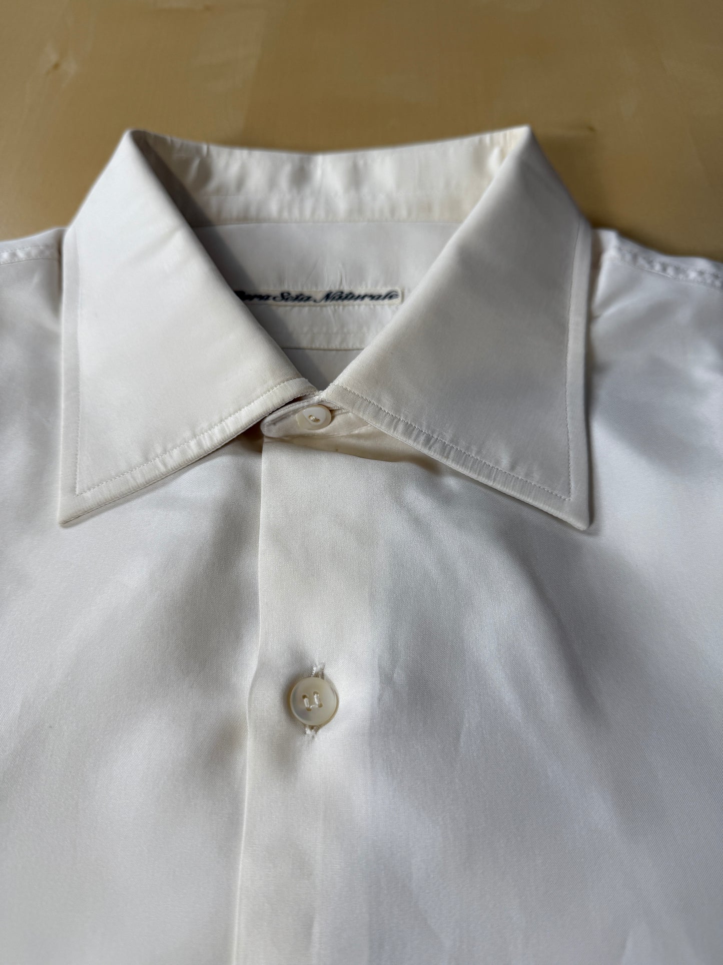 Camicia da smoking anni ‘70 in seta pura - collo 43 tg. L