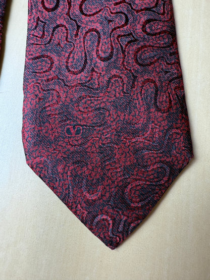 Cravatta Valentino nero e rosso jacquard