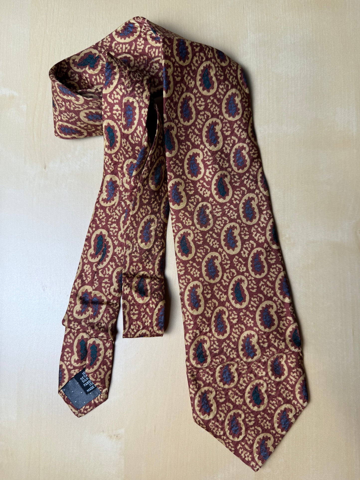 Cravatta Yves Saint Laurent paisley ruggine jacquard