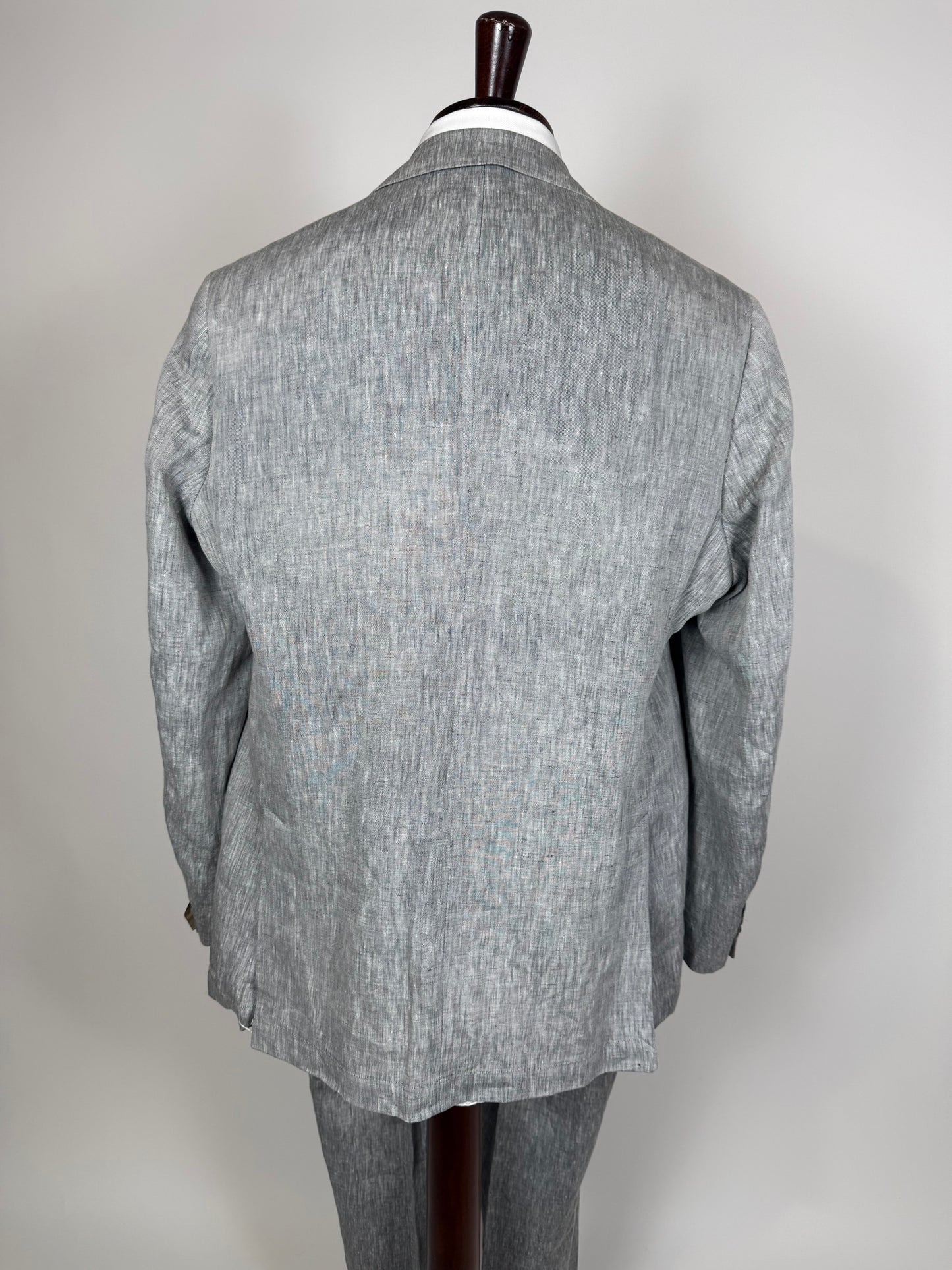 Completo in lino grigio chiaro (nuovo) - tg. 54/56