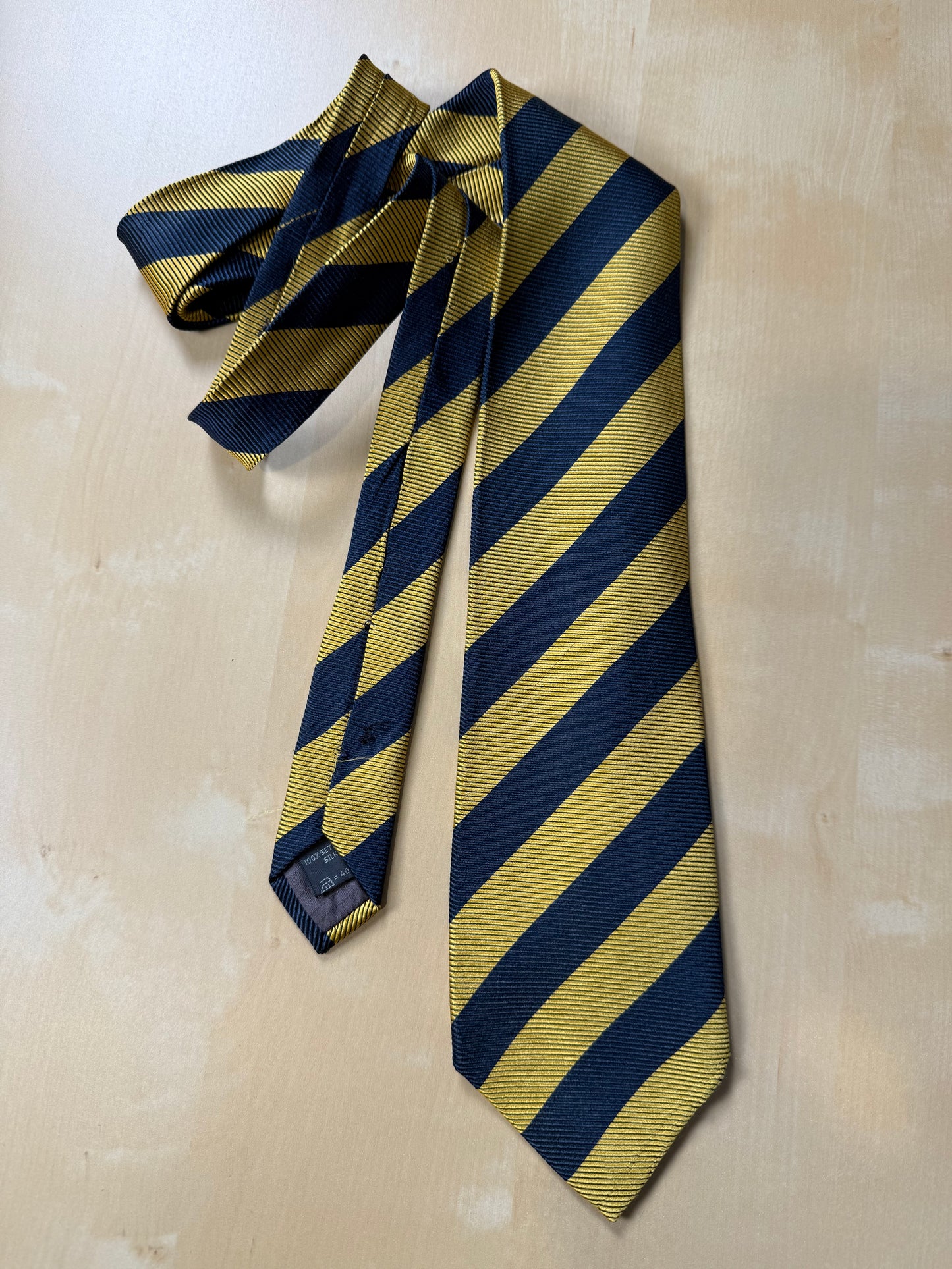 Cravatta Ermenegildo Zegna regimental navy e giallo