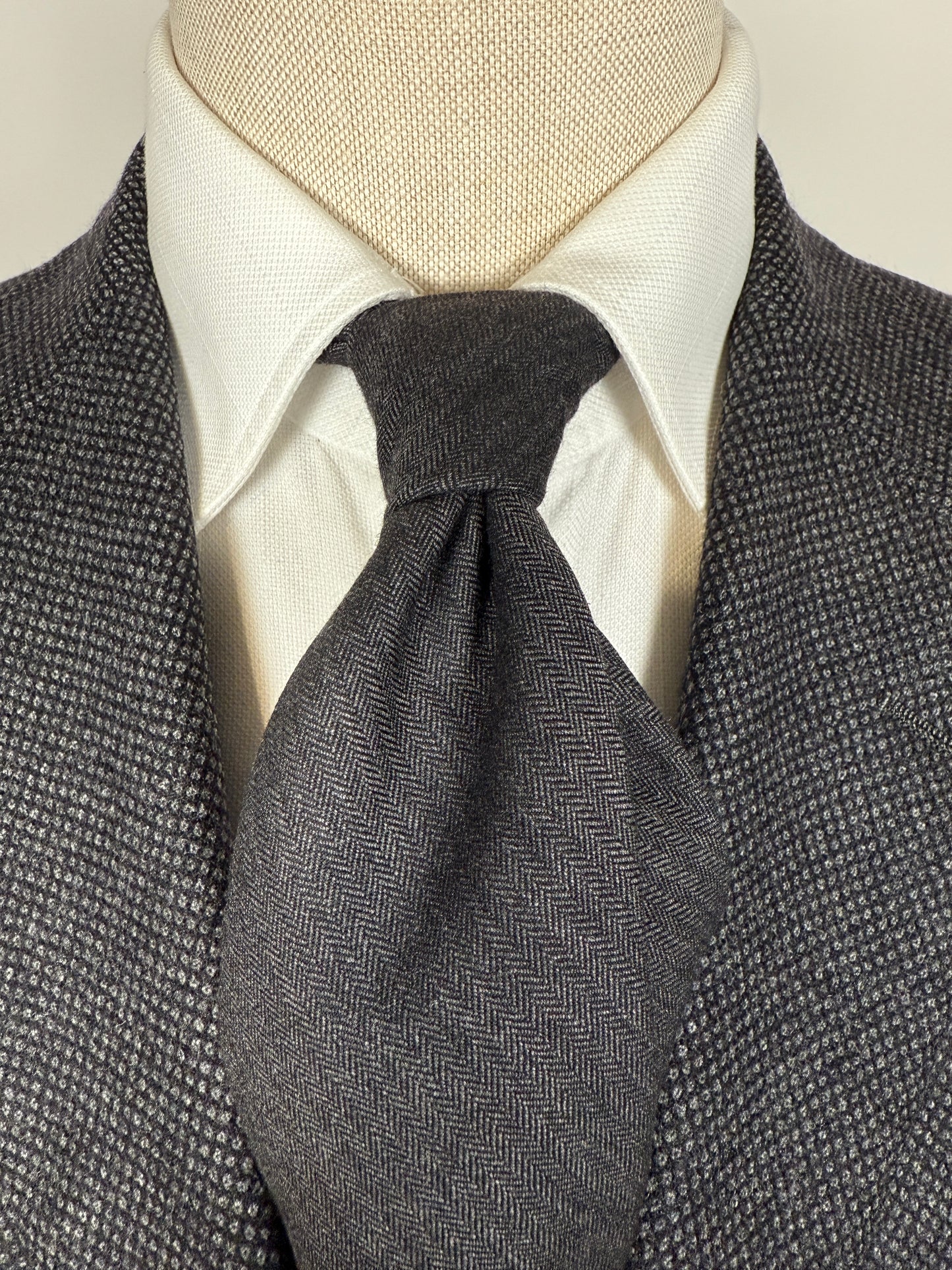 Cravatta napoletana in lana herringbone