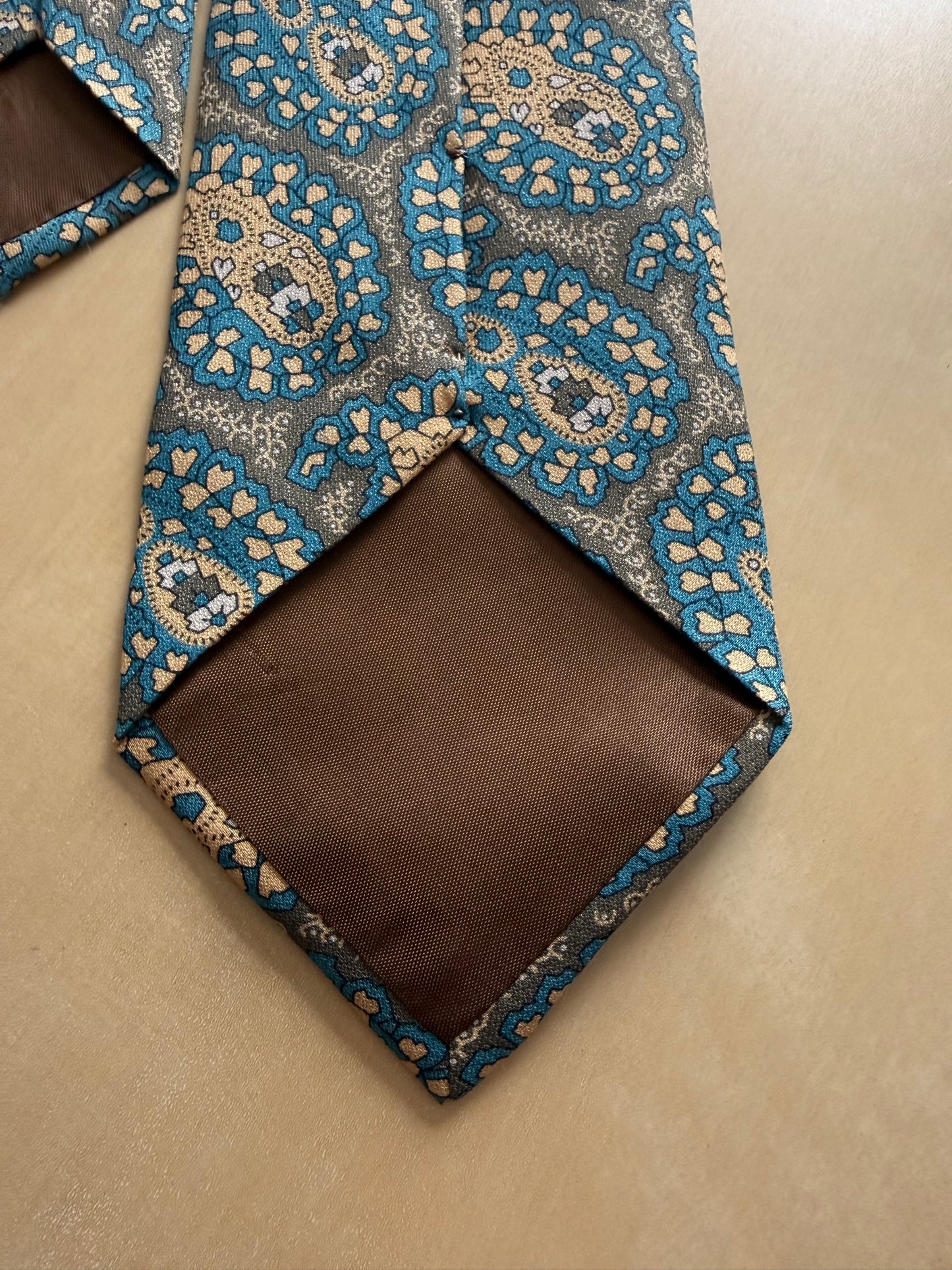 Cravatta Giorgio Armani vintage crêpe paisley