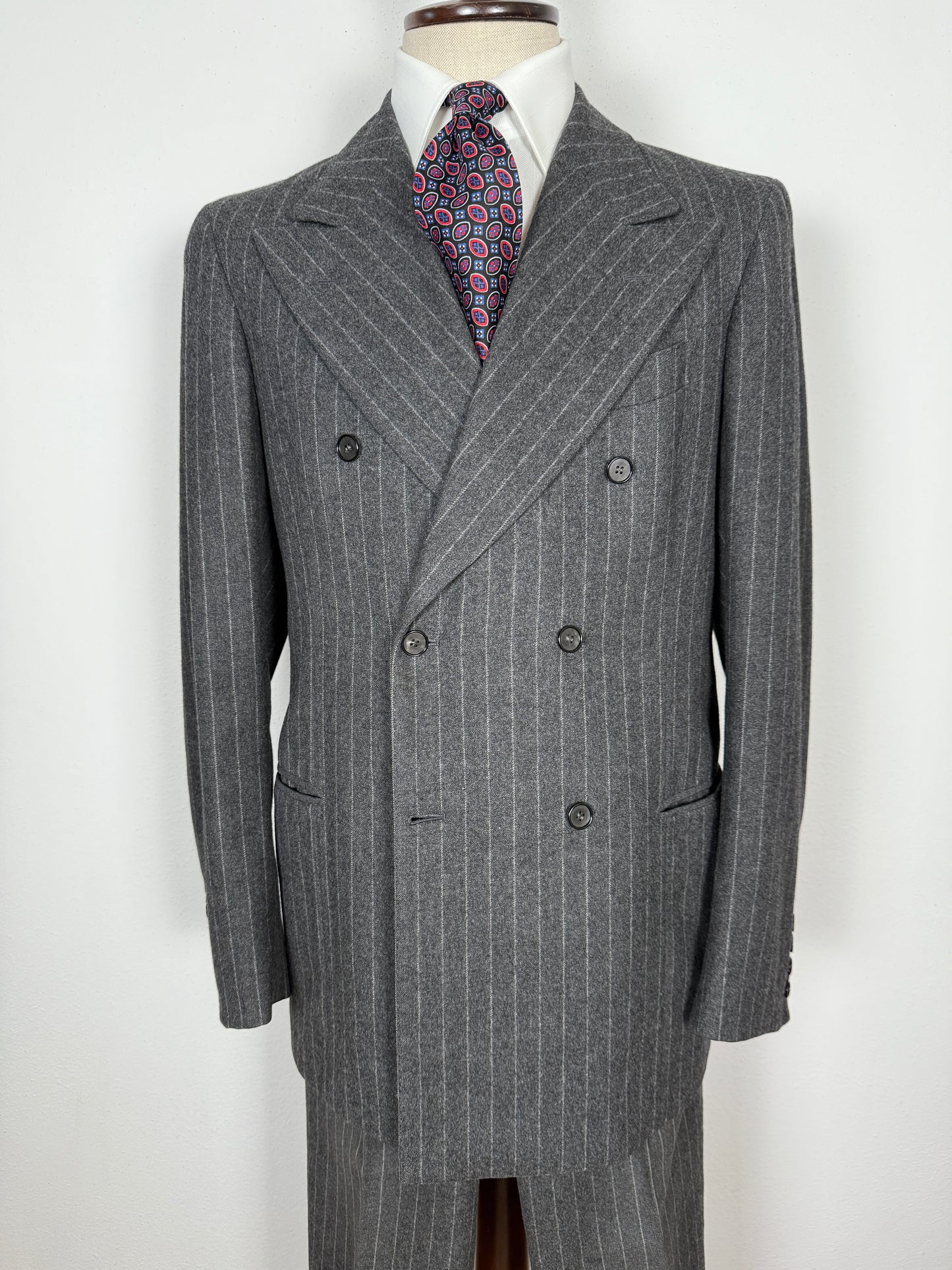 Completo doppiopetto sartoriale anni ‘70 in flanella grigio gessato - tg. 50/52 drop basso