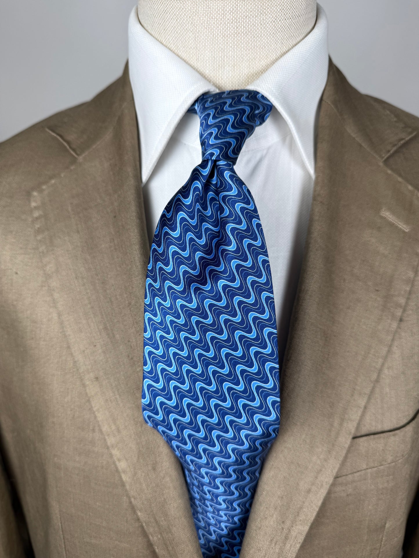 Cravatta Missoni blu fantasia onde