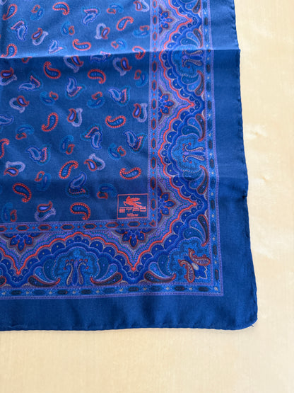 Pochette in seta Etro blu fantasia paisley