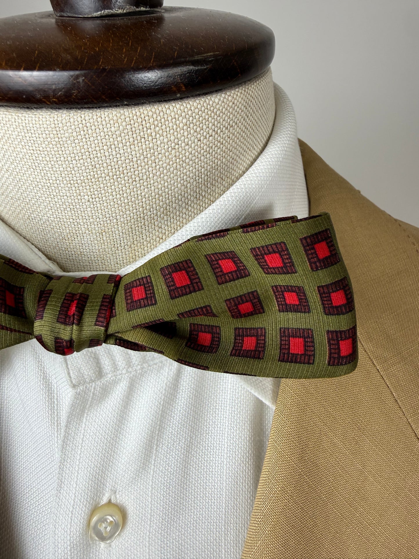 Papillon vintage verde quadri rossi