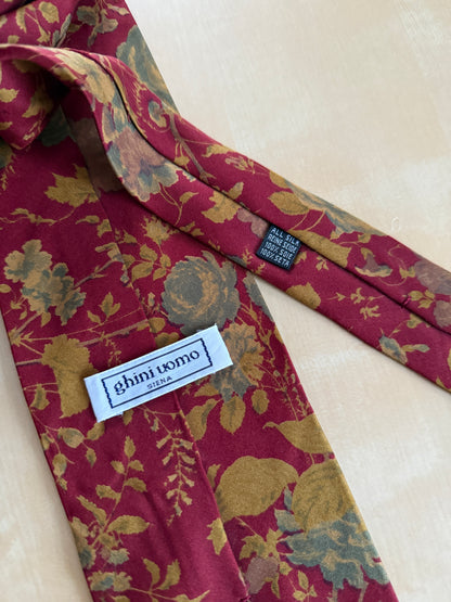 Cravatta floreale toni autunnali