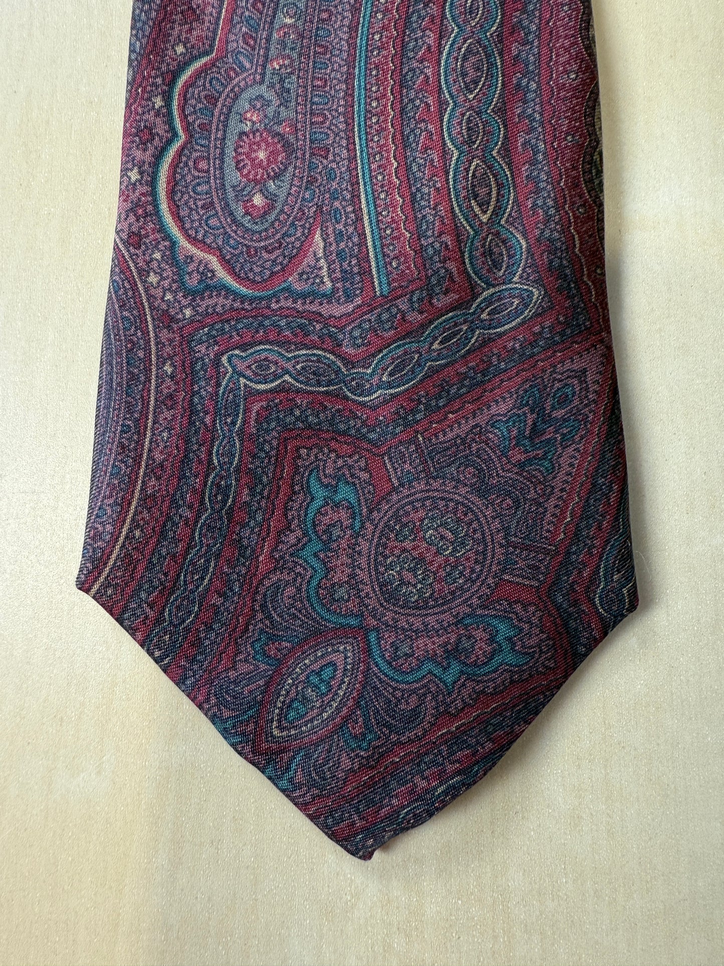 Cravatta vintage paisley bordeaux