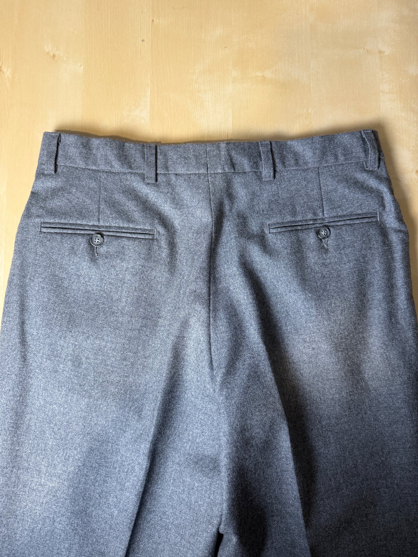 Pantaloni anni ‘90 flanella grigia con tasche alla carrettiera (NOS) - tg. 48