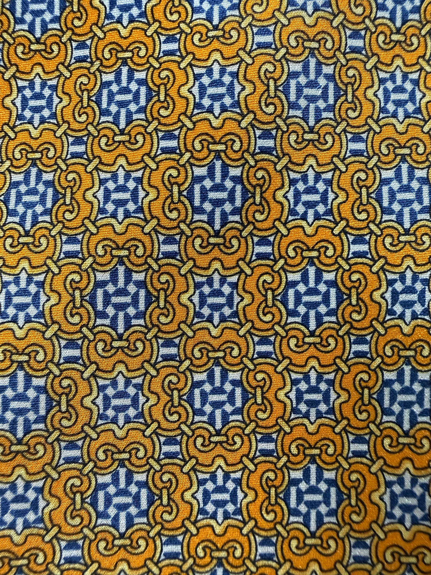 Cravatta Balmain fantasia mandala arancio e blu