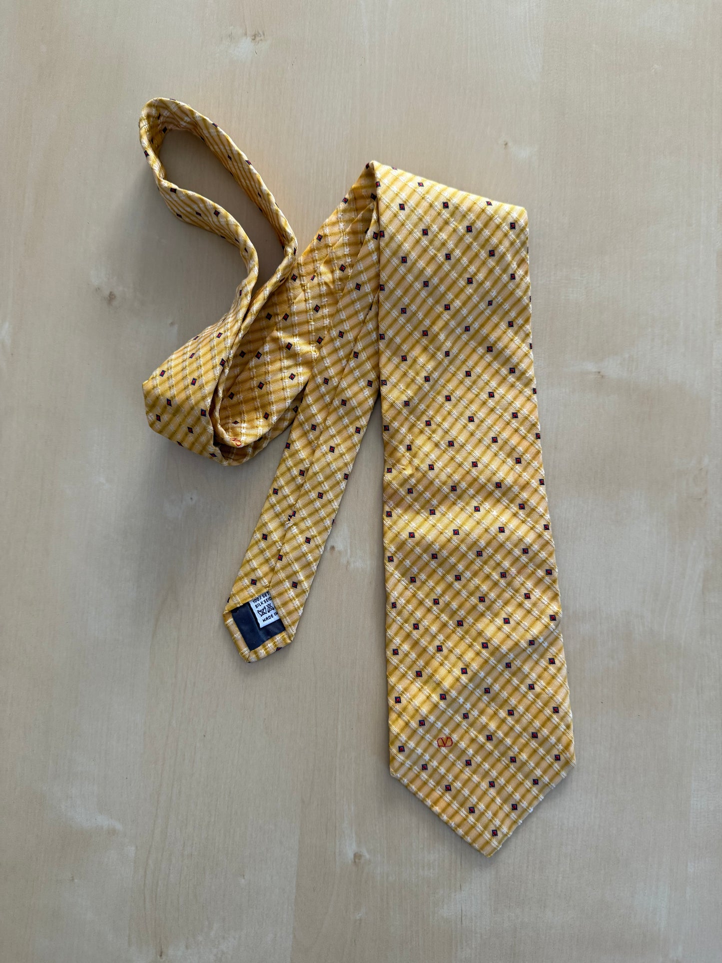 Cravatta Valentino giallo seersucker