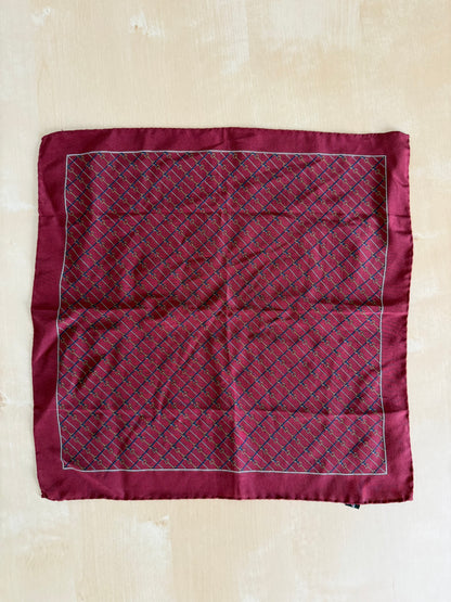 Pochette vintage bordeaux con morsetti