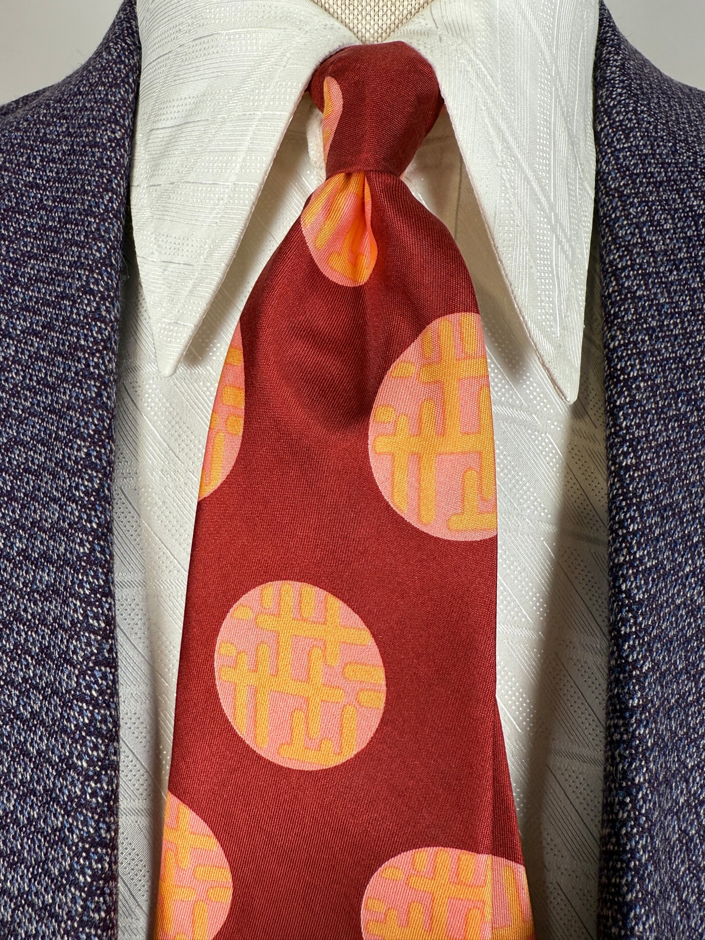 Cravatta anni ‘70 bordeaux cerchi rosa