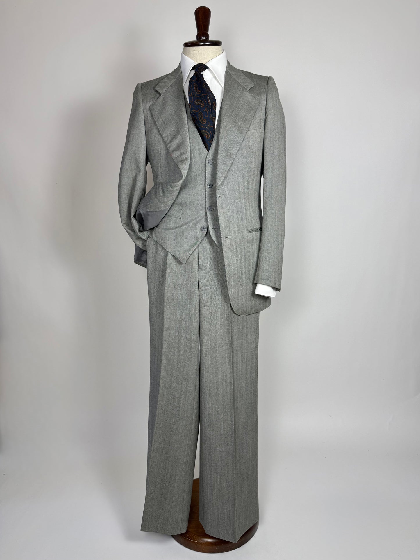 Completo 3 pezzi anni '70 herrigbone grigio - tg. 44