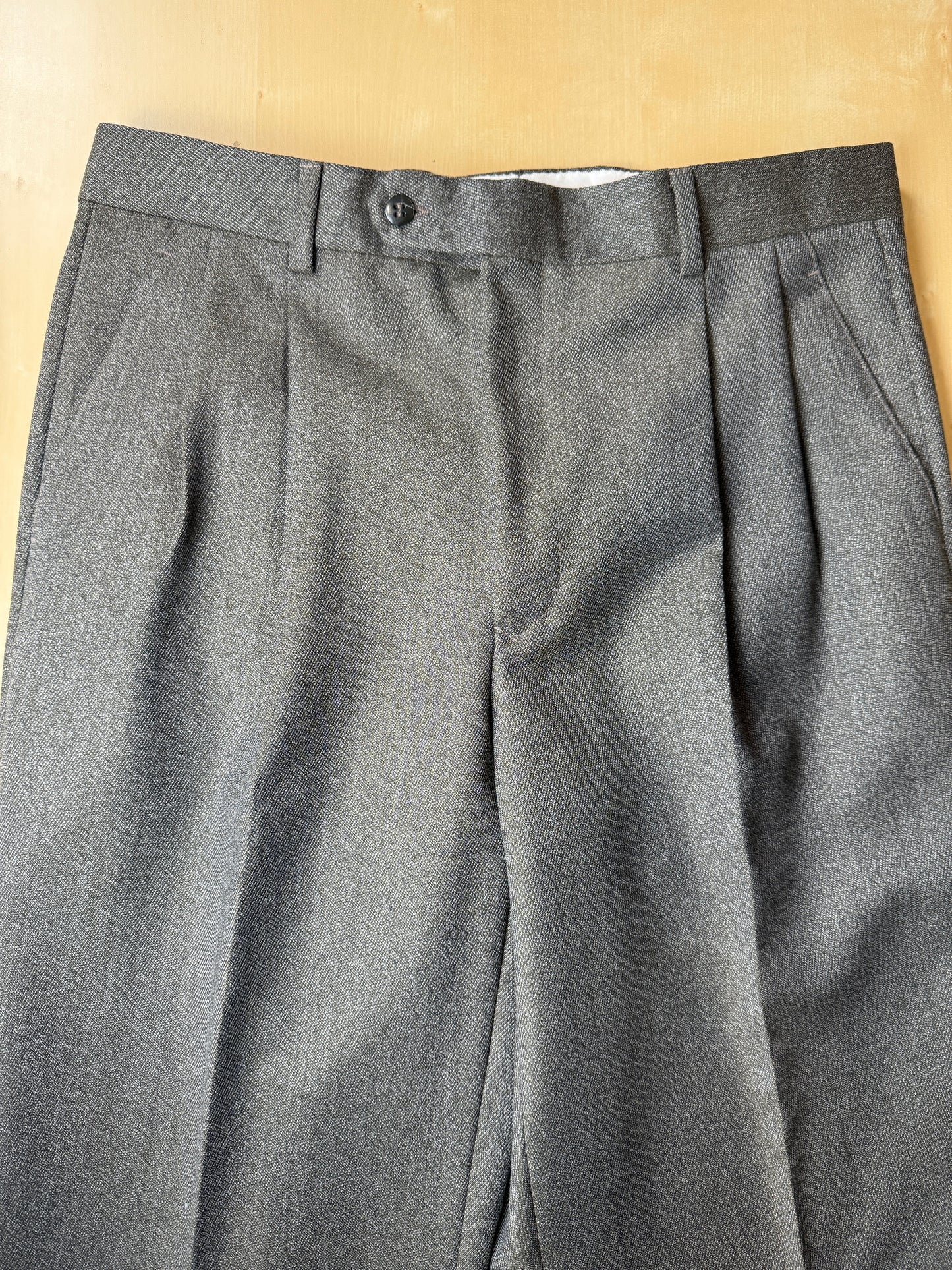 Completo anni ‘80 in covert verde/cachi (NOS) - tg. 48