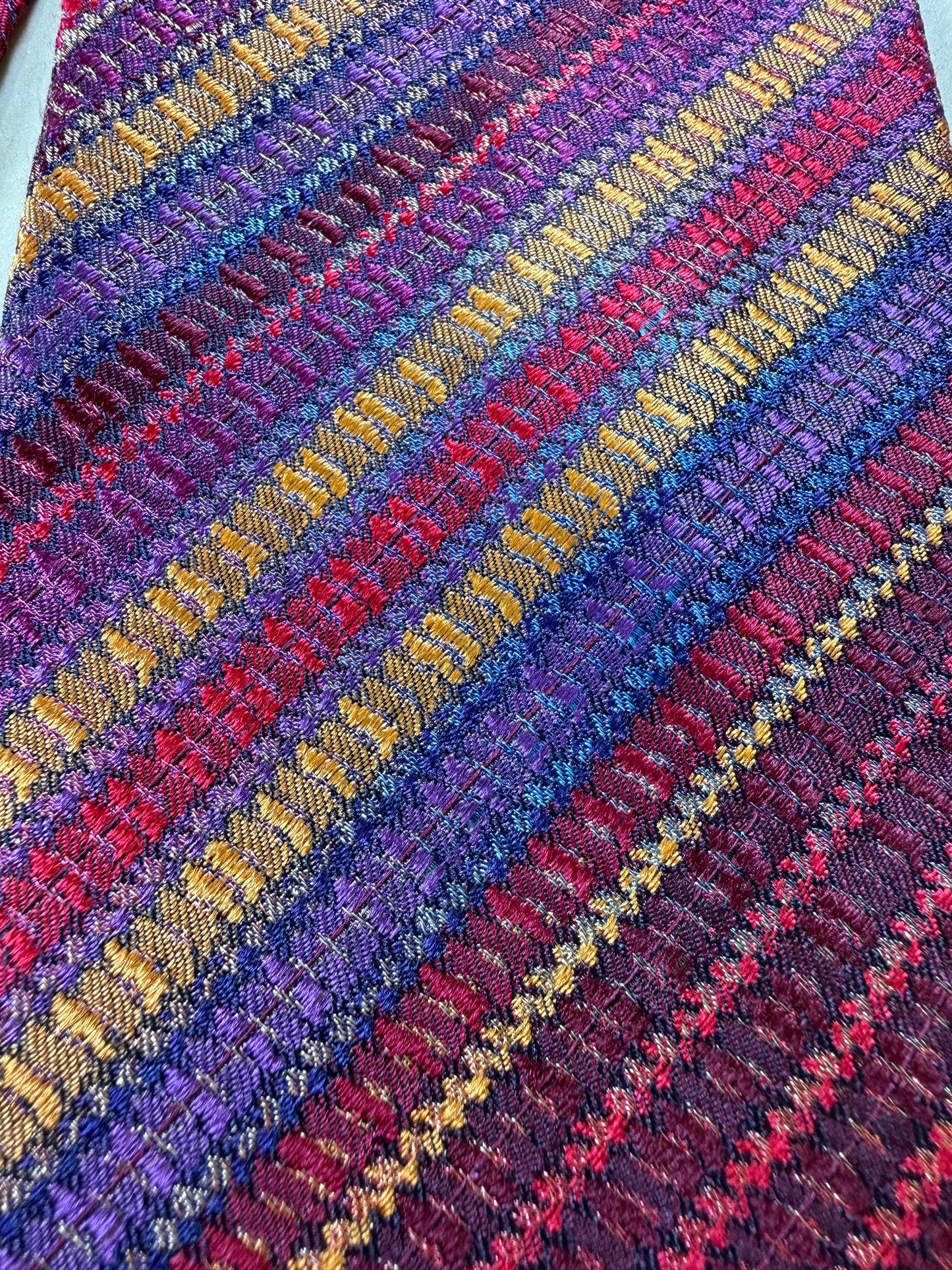 Cravatta Missoni righe rosso viola