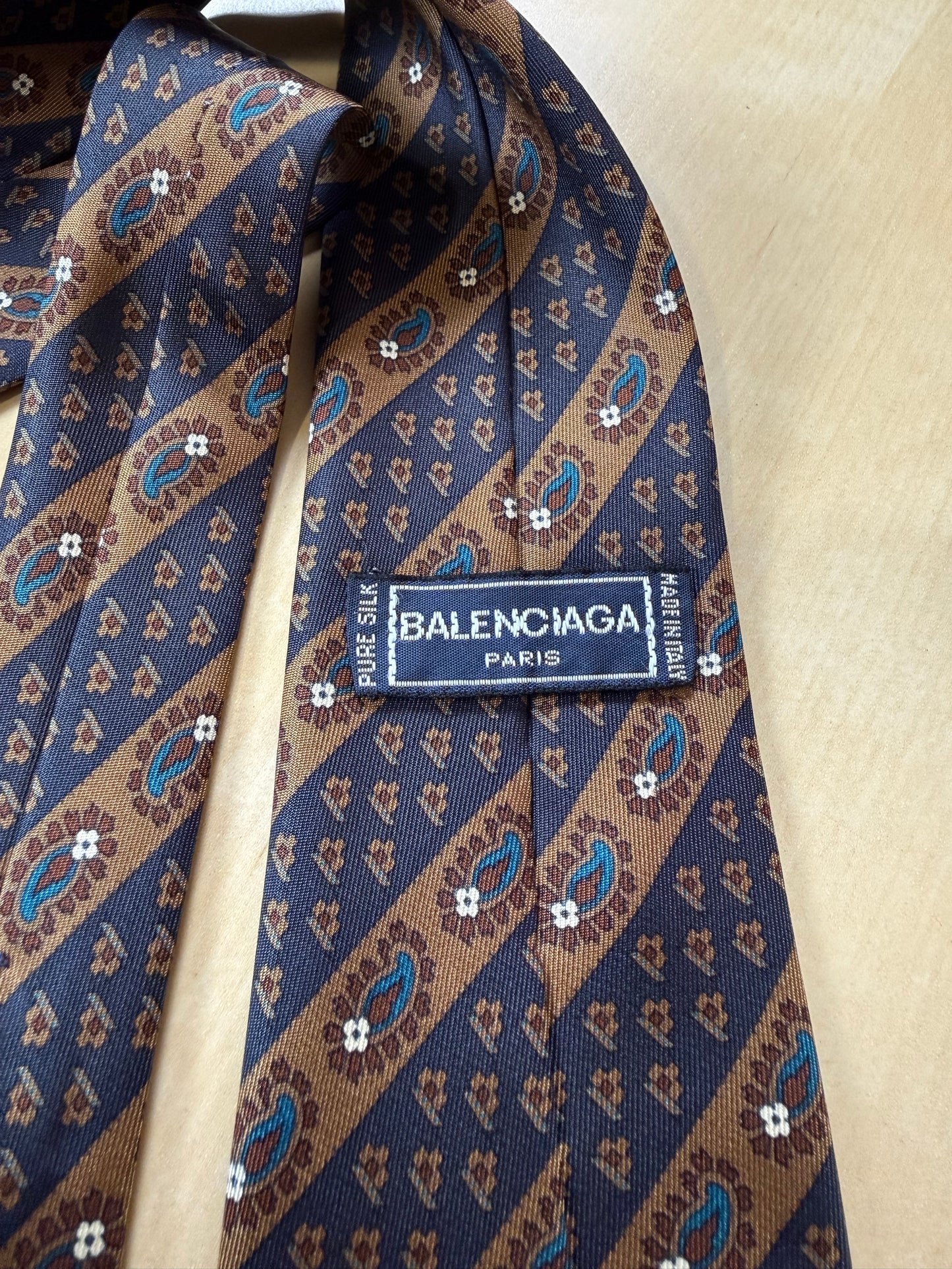 Cravatta Balenciaga regimental micro fantasia