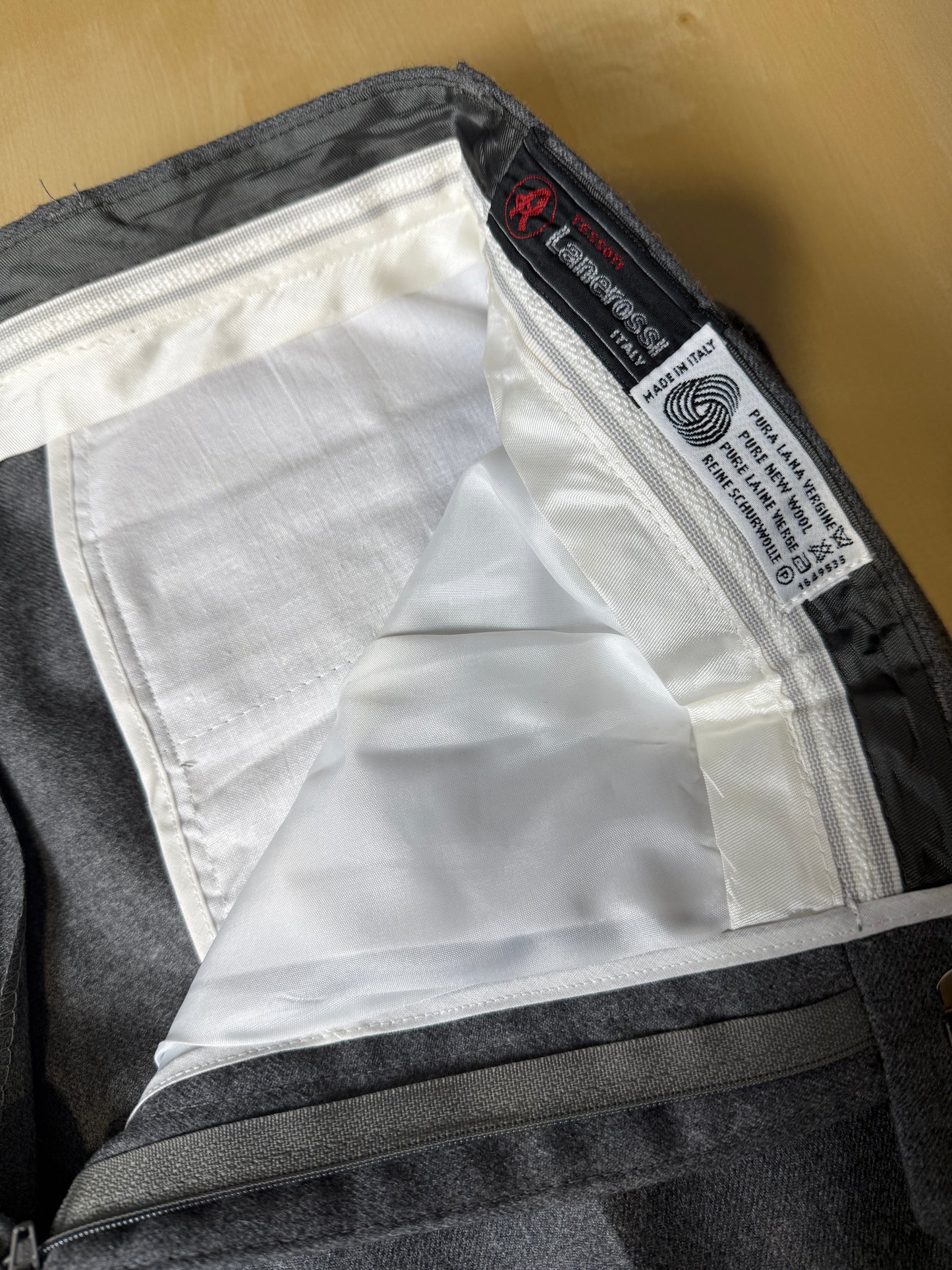 Pantaloni anni ‘90 flanella grigia con tasche alla carrettiera (NOS) - tg. 48