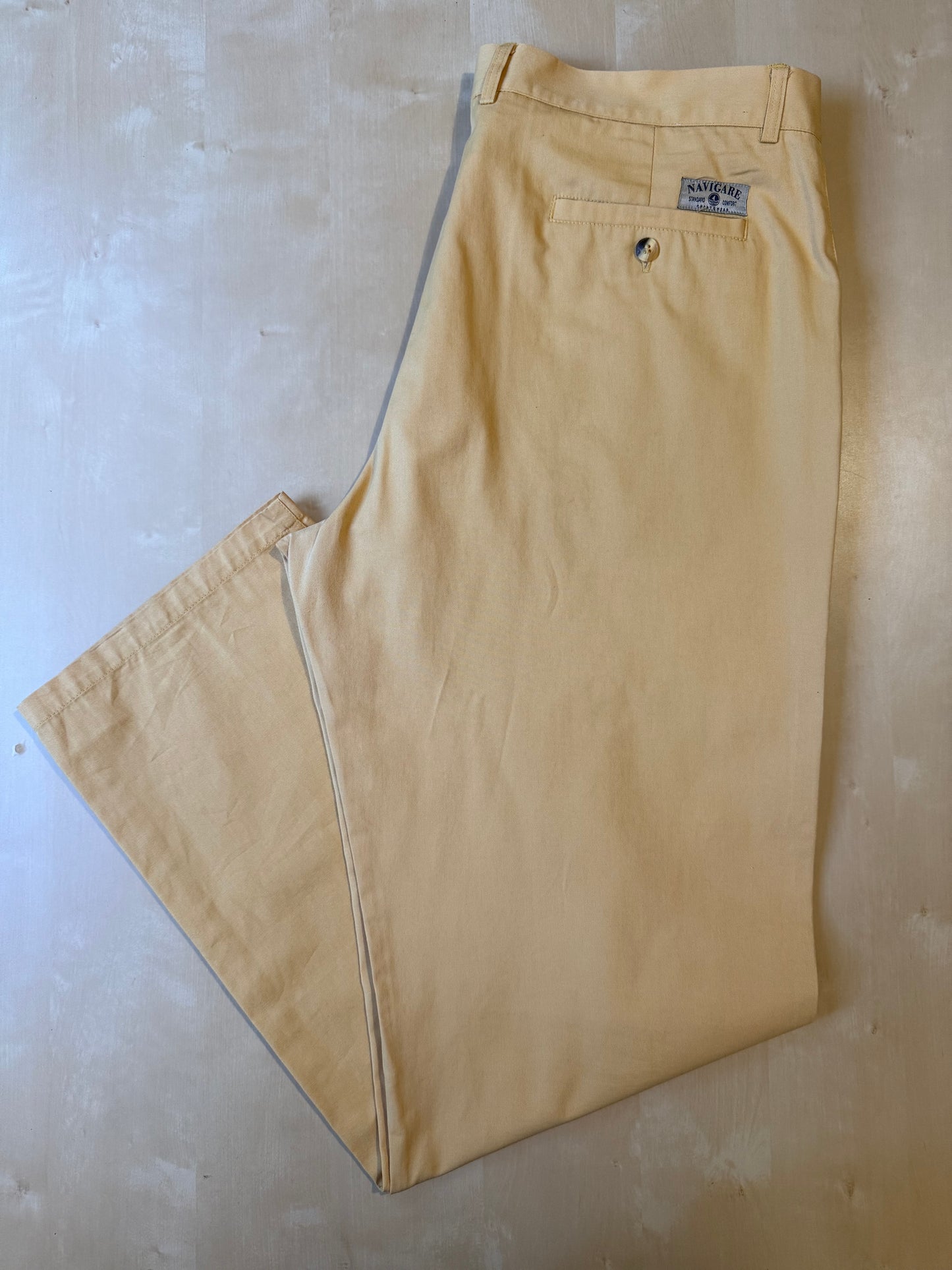 Pantalone chino color giallo crema - tg. 56/58