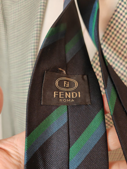 Cravatta Fendi regimental con micro logo