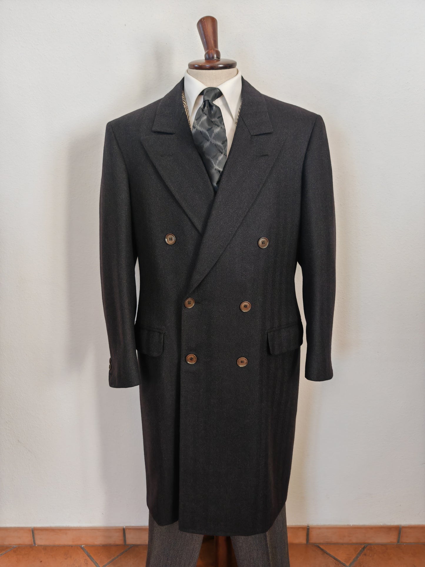 Cappotto sartoriale doppiopetto in tessuto spinato scozzese Crombie - tg. 50