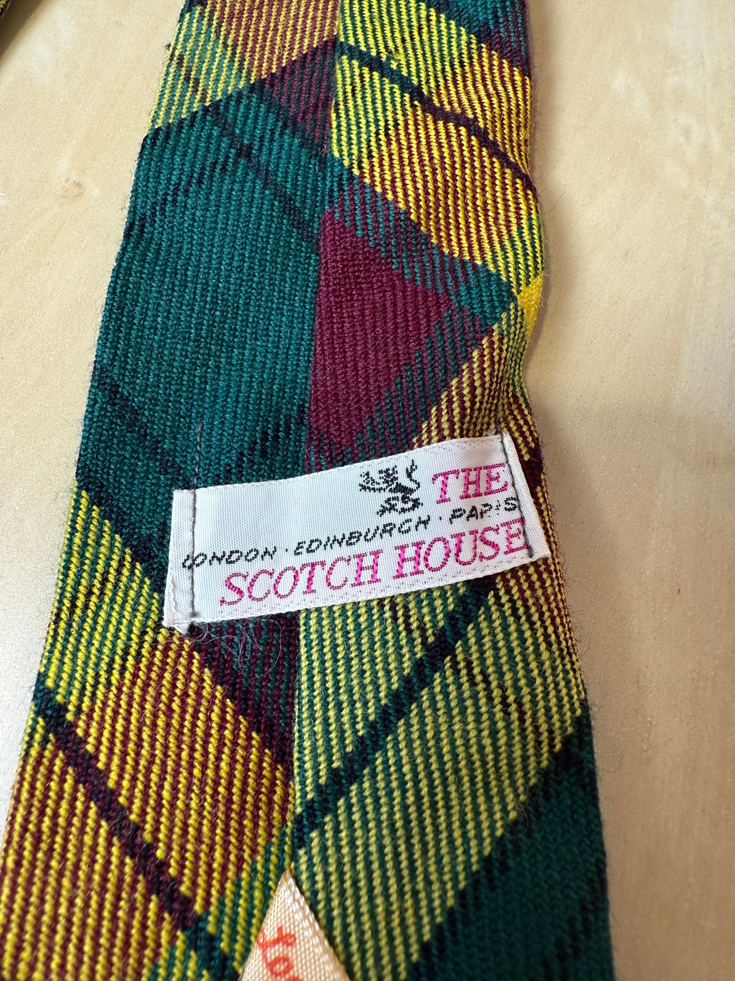 Cravatta scozzese Macmillan tartan in lana