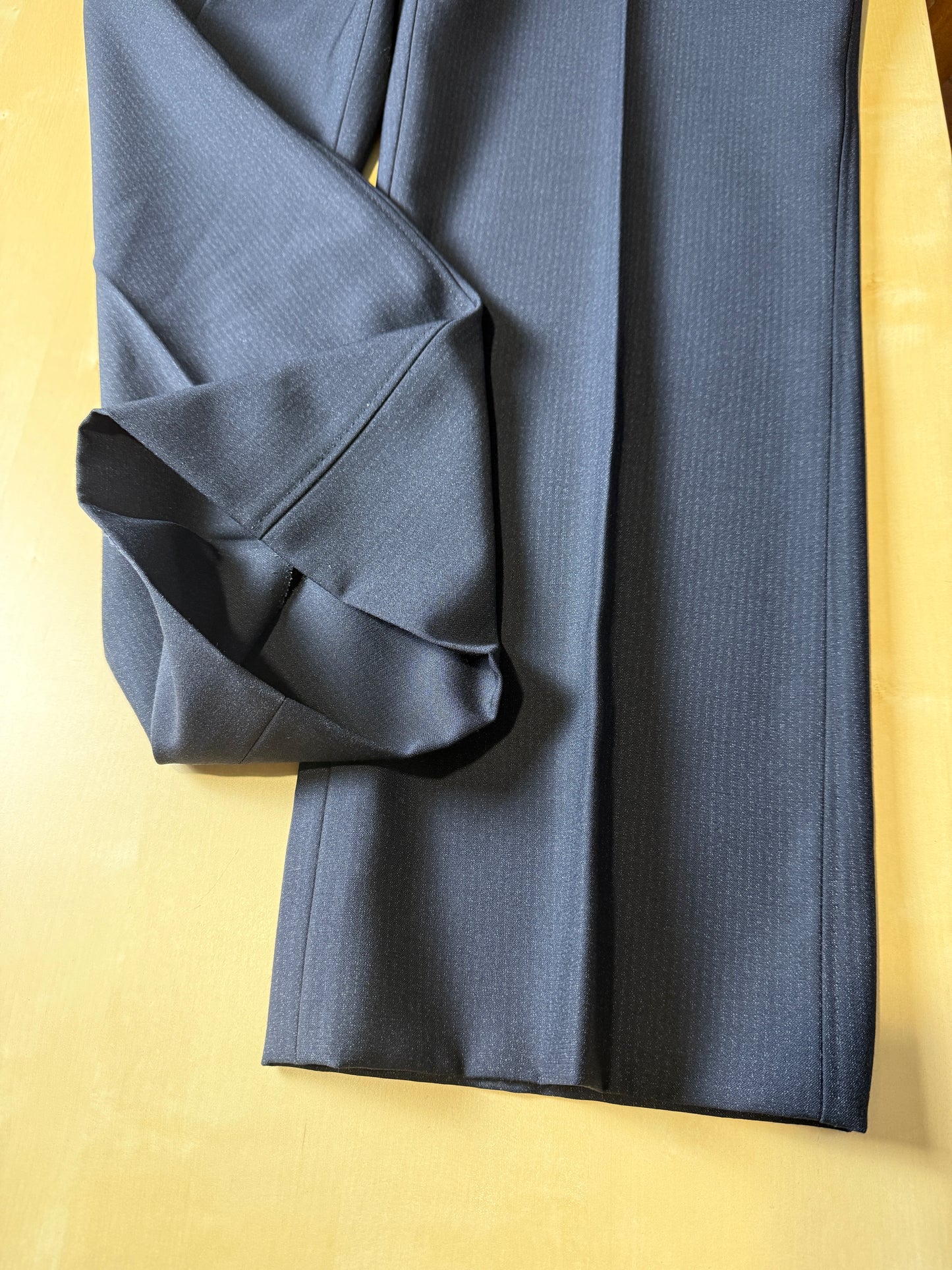 Completo anni ‘70 tela di lana blu gessato - tg. 50/52