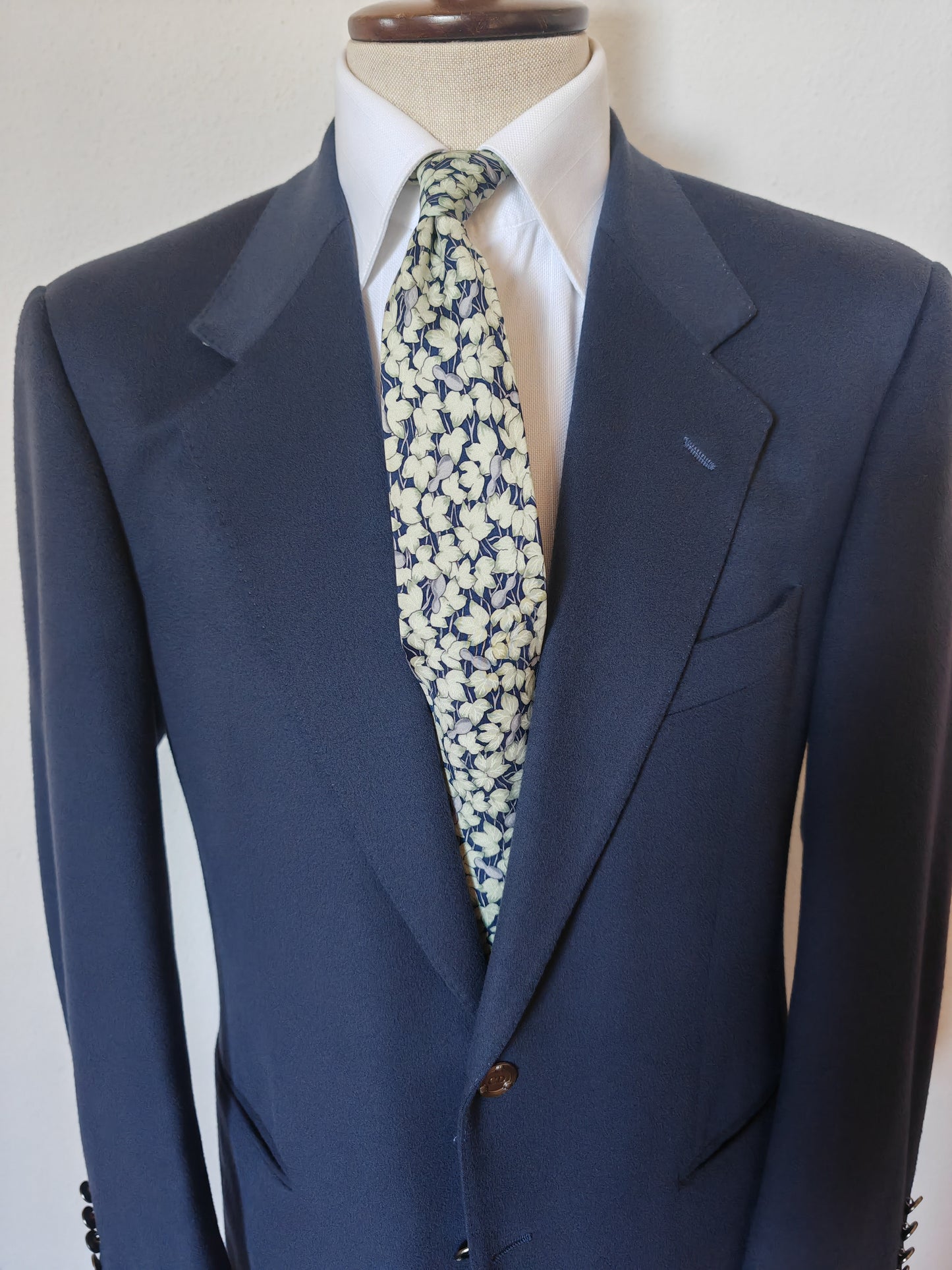 Blazer navy Christian Dior in panno di lana con bottoni metallici logati - tg. 48/50