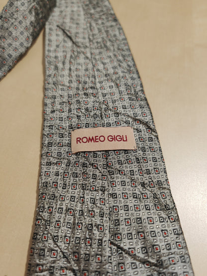 Cravatta Romeo Gigli in seta effetto crespo