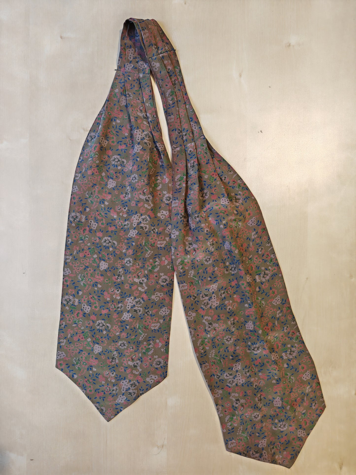 Vintage pure silk ascot, flower pattern 