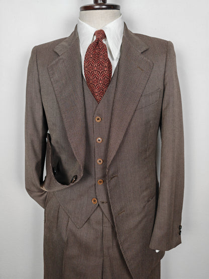 Completo 3 pezzi svasato anni '70 marrone spigato - tg. 44