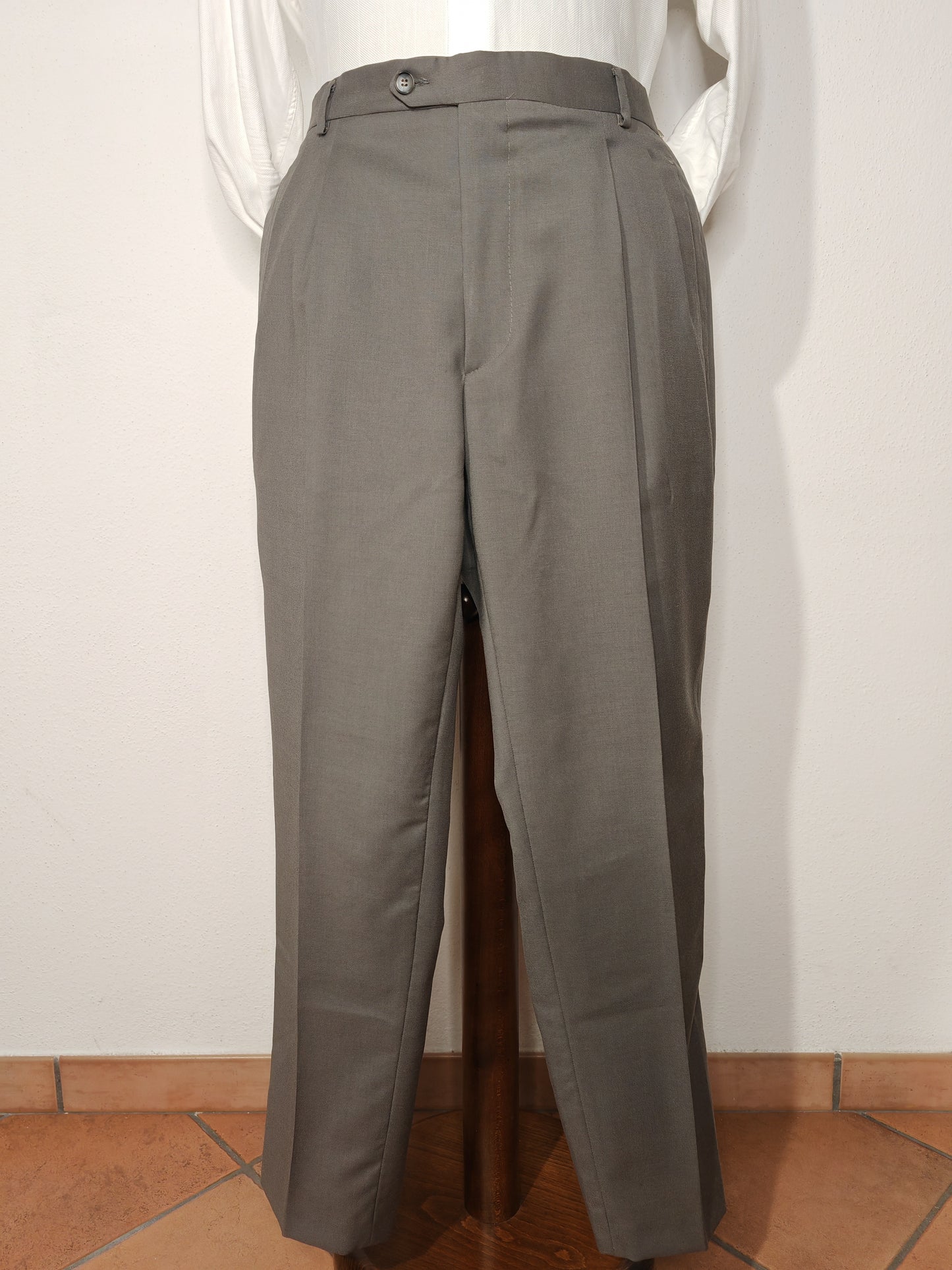 Pantalone anni '80 grigio medio in lana pettinata - tg. 54